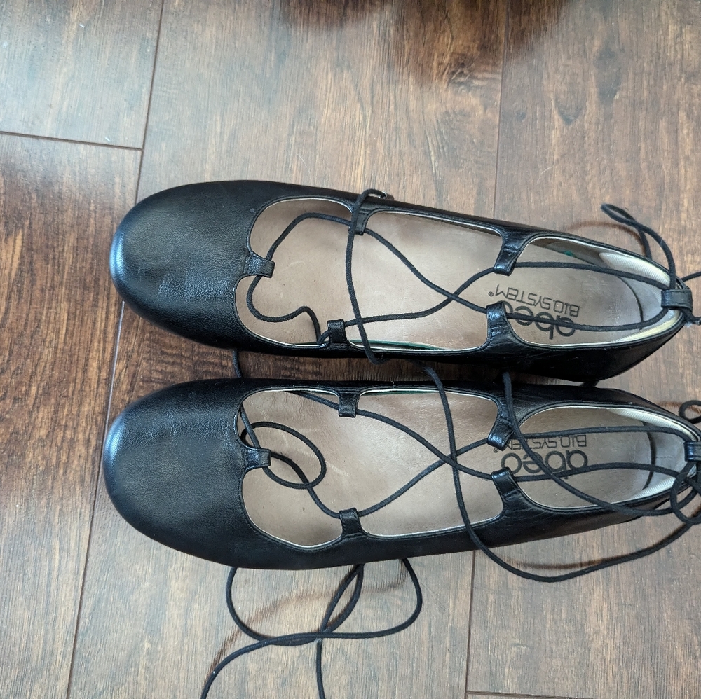 Abeo Black Lace-Up Leather Ballet Flats - Picture 3 of 3